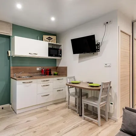 Apartament Des Bois - Welkeys Lille