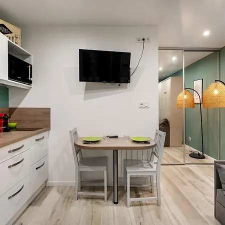 Des Bois - Welkeys Apartman